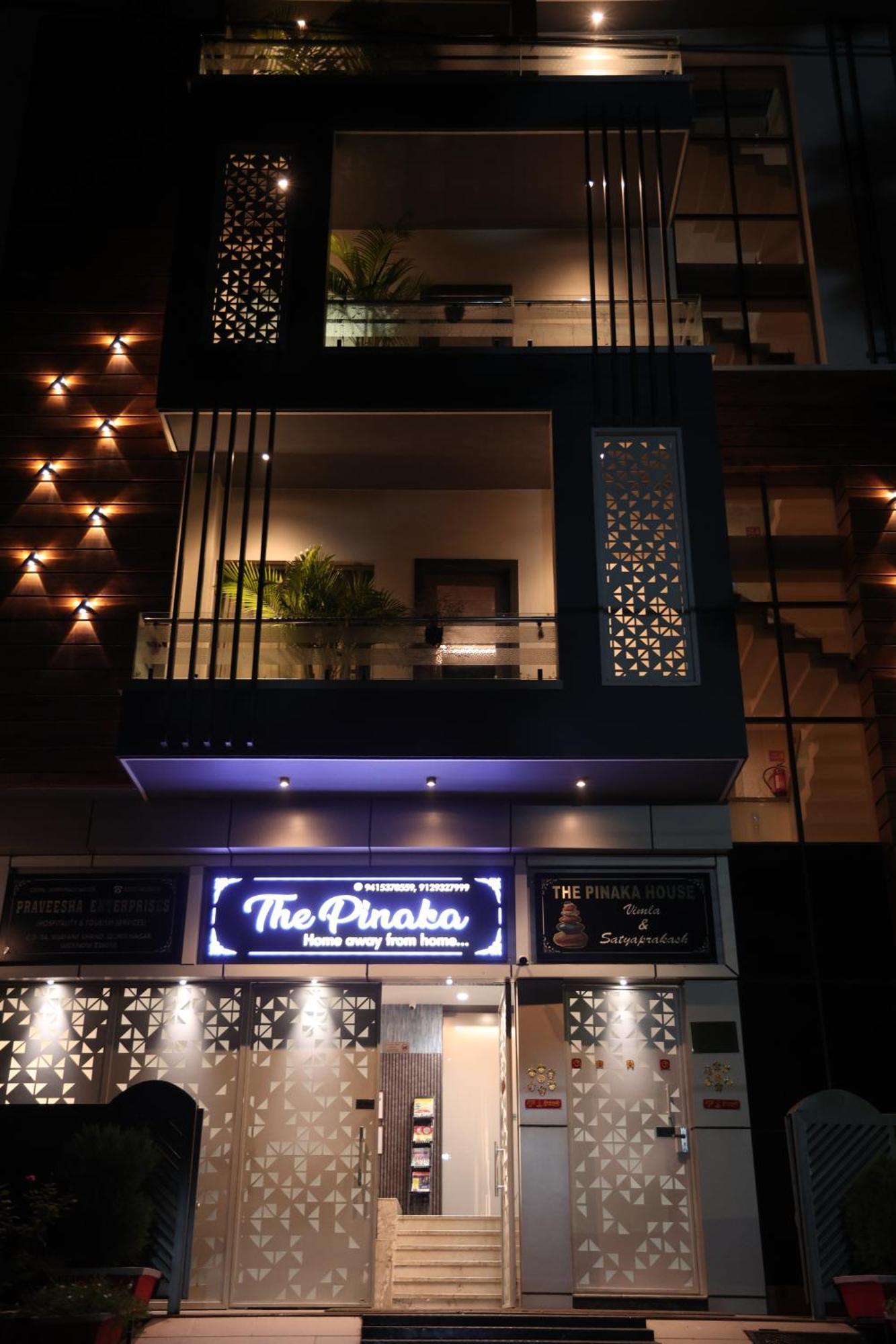 Hotel Pinaka Inn Лакнау Екстериор снимка